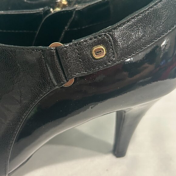 BANDOLINO Womens black leather booties, heels with zip size 7M - Picture 3 of 6